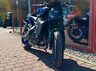 yamaha mt-09 my 2024 - icon blue