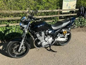 yamaha xjr 1300