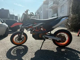 ktm-smcr-690