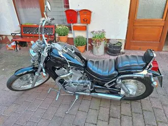 suzuki-intruder-750-ccm