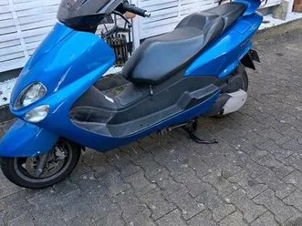 mbk-skyliner-yamaha-majesty-125-top-roller