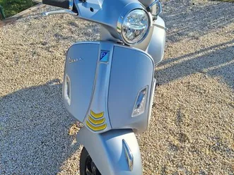 vends-vespa-125-gts-supertech
