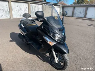 piaggio-xevo-125