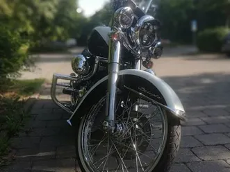 harley-davidson-softail-deluxe-chicano-mexican-style