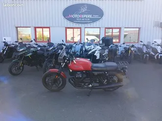 moto-guzzi-v7-iii-stone-rouge