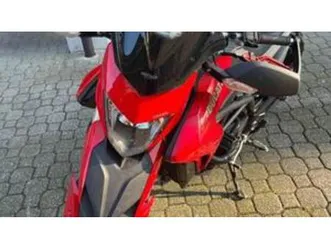 hyperstrada-821-2013-15