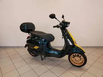 vendo-vespa-sprint-50-racing-sixties-2021-22-usata-a-cavour-codice-9660773-moto-it