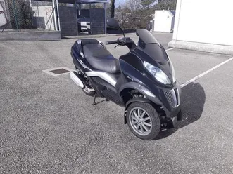 scooter-piaggio-mp3-300ie-fresh-service-promotion-mois-avril