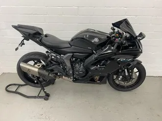 yamaha-yzf-r7-abs-akrapovic-komplettanlage