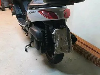 yamaha-yp-xmax-250r-motorroller