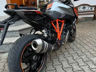 ktm-1290-super-duke-gt-ktm-scheckheft-service-tuv