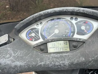 mbk-skycruiser-125-imitation-xmax