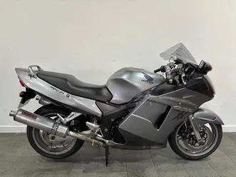 honda-cbr1100xx-super-blackbird-1137-cc