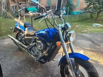 suzuki-vz-marauder-800-2001