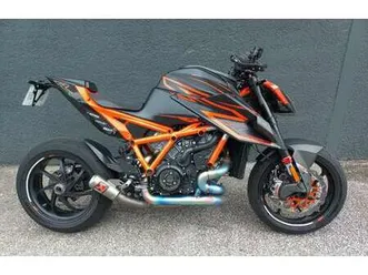 ktm-1290-super-duke-r