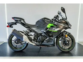 2023-kawasaki-ninja-400-abs