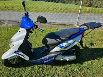 yamaha-jog-r-cs-50-roller