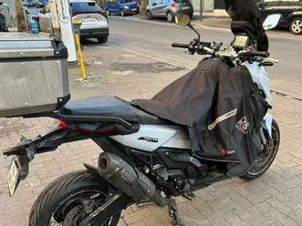 xadv-gris-porsche-a2