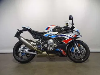 bmw m 1000 rr zwart