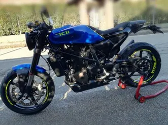 vendo-husqvarna-vitpilen-701-2018-19-usata-a-borgomasino-codice-9663220-moto-it