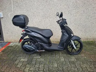 vendo-piaggio-liberty-150-3v-s-abs-2021-24-usata-a-carrara-codice-9663364-moto-it