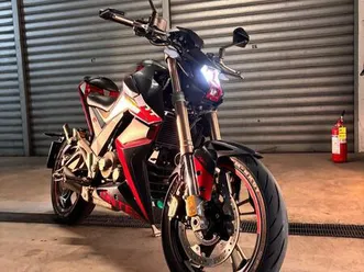 vendo-zontes-zt125-u-2020-25-usata-a-venezia-codice-9662976-moto-it