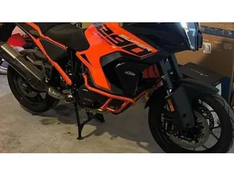 vendo ktm 1290 super adventure s (2022 - 25) usata a bastia umbra (codice 9514210) - moto.it