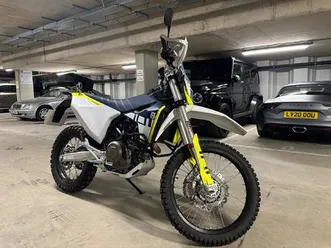 husqvarna-701-enduro-travel-petrol-manual-x-ring-euro-5-75-ps-692-cc