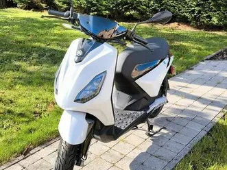 scooter-electrique-piaggio-1