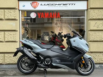 yamaha-tmax-560-tech-max-scooter-modele-demo-chf-14'500-possibilite-de-louer-une-mot