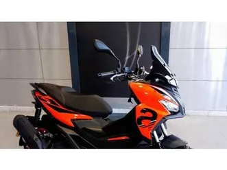 vendo aprilia sr gt 125 sport (2025) nuova a ferrara (codice 9663954) - moto.it