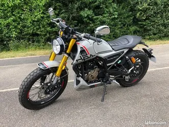 mondial-hps-125-cc-peu-roule-2021