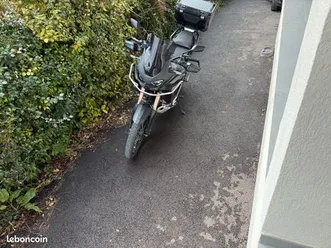 vente-africa-twin-adventure-crf-1100-boite-dct