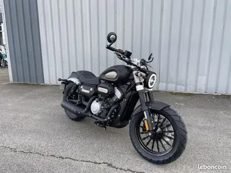 benda avengers 125 v2