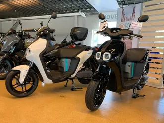 yamaha neo´s eldriven moped • 2022