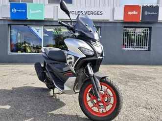 aprilia sr gt 125 abs sport
