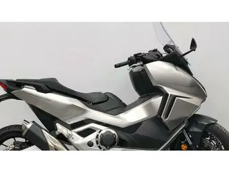 vendo honda forza 750 dct (2021 - 24) usata a bareggio (codice 9664452) - moto.it