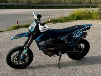 husqvarna-701-supermoto-2022