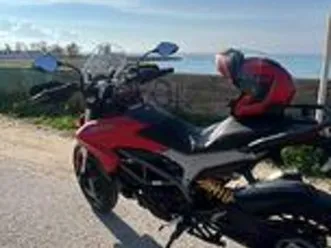 ducati-hyperstrada-939