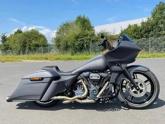 harley-davidson-road-glide-kodlin-fat-tire