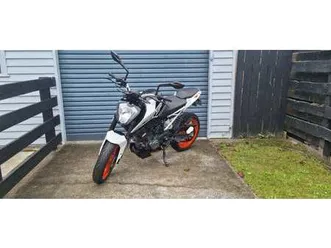 ktm-duke-200-2020