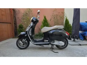 vespa gts 250