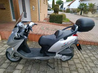 kymco-grand-dink-125
