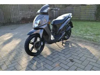 skuter-sym-symphony-sr-rok-2013-4-takt-50-cc-goscieradow-ukazowy