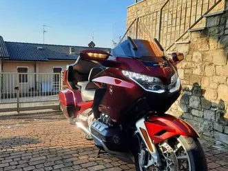 vendo-honda-gl-1800-gold-wing-2018-20-usata-a-bergamo-codice-9666372-moto-it