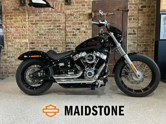 used-harley-davidson-fxst-softail-standard-custom-for-sale-in-aylesford