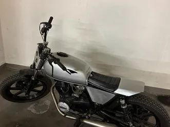 yamaha-xs400-crooked-umbau-scrambler-caferacer