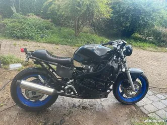 vend-ou-echange-600-cc-gsxf-cafe-racer