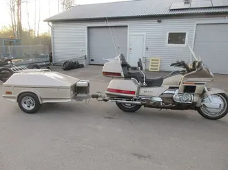 honda-powersports-gl1500-gold-wing-1-5-inkl-slapvagn