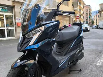 vendo-kymco-dink-r-150-tunnel-2023-25-usata-a-rapallo-codice-9669952-moto-it